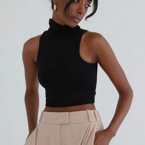 Re Ona Black Turtleneck Sleeveless Top - Size Medium